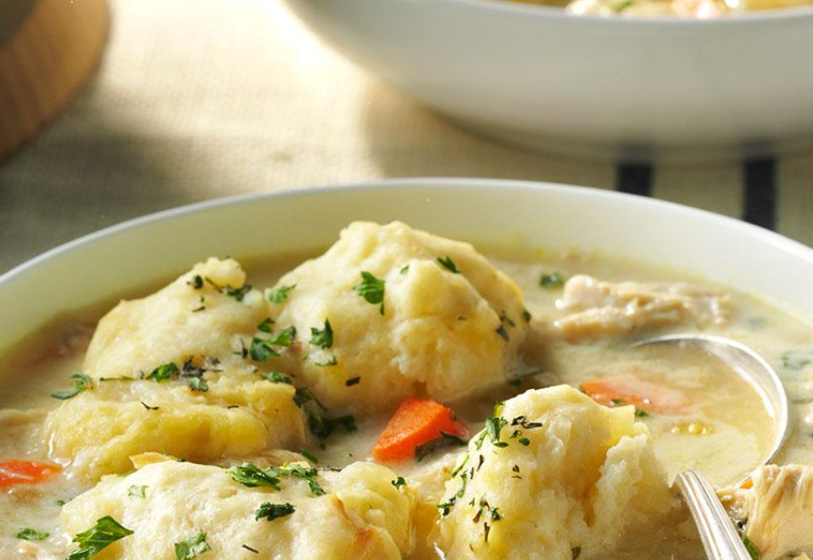 What Goes With Chicken and Dumplings?